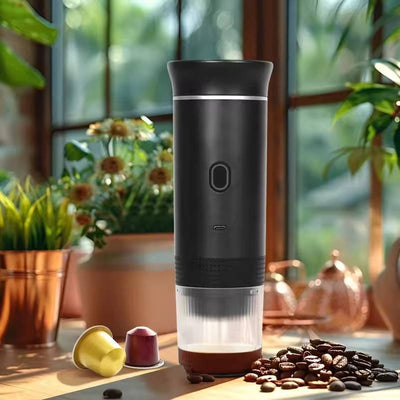 Przenośny ekspres do espresso i cappuccino – ładowany przez USB, ciśnienie 290 PSI