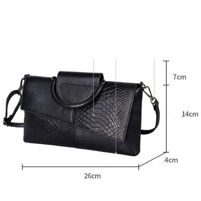 Celine™ - Elegancka czarna torebka o skórzanym wykończeniu