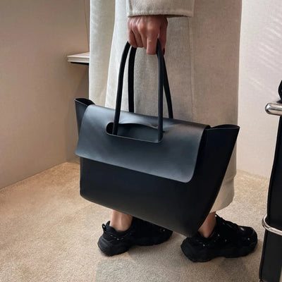 Tova™ – Ekoskórzana Minimalistyczna Torebka na Ramię